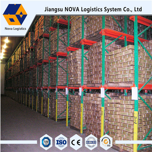 Unidad de rack de almacenamiento en estantería de Nova Logistics