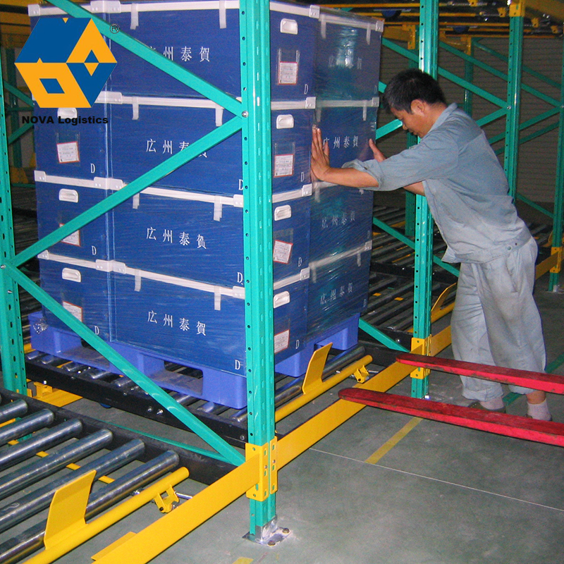 Actualización de paletas de gravedad de servicio de almacén de Nova